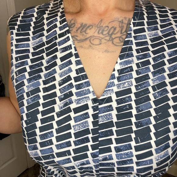 Kate Spade Saturday Sleeveless Dress Navy Blue and White with tie belt - Picture 7 of 11